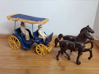 Original Vintage Stanley Toys Cast Iron Horse Drawn Surrey Buggy 1940's • $79.99
