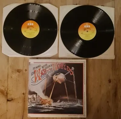 War Of The Worlds - Original 1978 DOUBLE VINYL LP C/w ORIGINAL BOOKLET  • £28.50