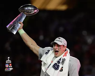 ROB GRONKOWSKI Super Bowl XLIX Lombardi Trophy 8X10 PHOTO New England Patriots • $9.99