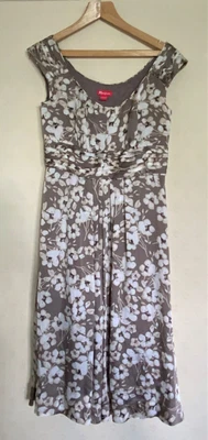 £20 • Buy Monsoon Ladies Beige/cream Fit & Flare Lined Dress Size 14