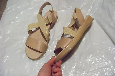 Womens Michelle D Cammeron Multi Colored Strappy Sandals Shoes Size 10 • $20.99