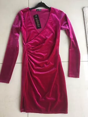 BNWT Cerise Pink Velvet Bodycon Short Evening Dress Size 6-8 • $5.05