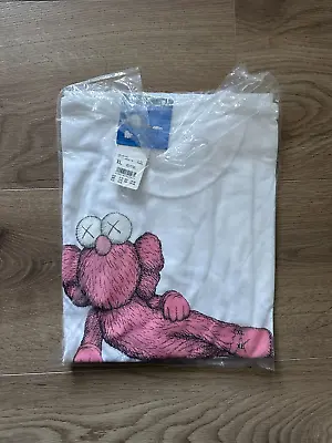 Uniqlo KAWS T-shirt White Time Off Pink Reclining BFF - XL - NEW✅ - FAST SHIP🚚 • £44.50