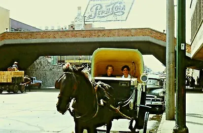VTG 1960s 35MM SLIDE HORSE CARRIAGE GUADALAJARA MEXICO PEPSI COLA SIGN #30-33K • $3.99