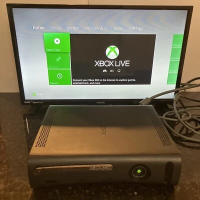 $19.99 • Buy Microsoft Xbox 360 Gray Console Only Powers On Sold As Parts Disc Tray Issues