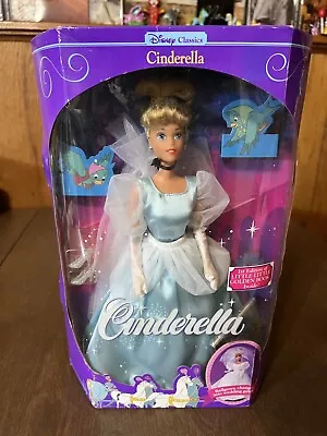 Disney Classics Cinderella Barbie Doll Vintage 1991 Mattel #1624 New Worn Box • $20