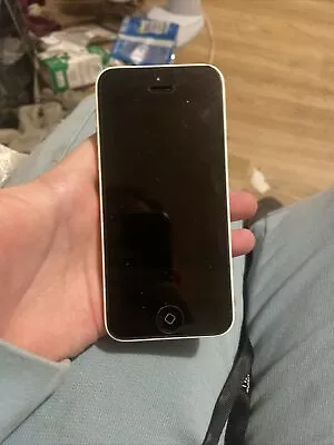 Apple IPhone 5 - 64GB - White & Silver (Unlocked) A1429 (GSM) • £20