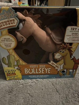 £40 • Buy Thinkway Toy Story Signature Collection Bullseye Woody's Round Up Toy Chest
