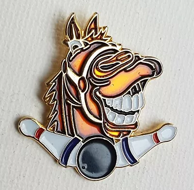 Funny Novelty Bowling Hat Lapel Pin Pinback Vintage Laughing Horse Blinders Ball • $5.17