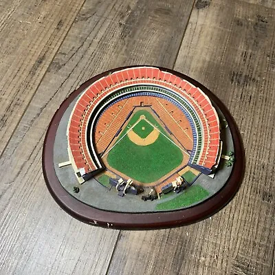 $80 • Buy Danbury Mint New York Mets Shea Stadium Replica Statue MLB Used