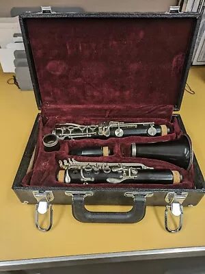 Vito Reso-Tone 3 Clarinet Woodwind Instrument With Hard Carrying Case • $15.99