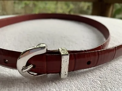 VTG Ann Taylor Belt Womens Small Italian Leather Red Croc Embossed Silver Buckle • $27.95