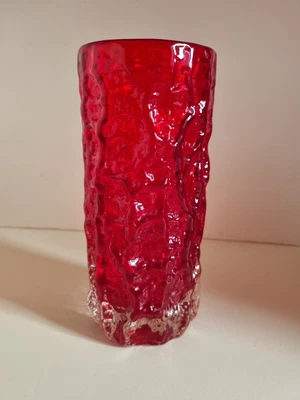 £75 • Buy Whitefriars Bark Vase By Geoffrey Baxter In Ruby Red Circa 1970 7.5 