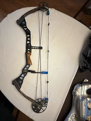 Mathews LX Compound Bow • $270