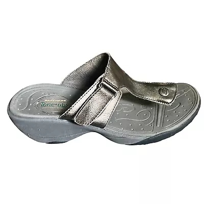 Skechers Womens Sz 7 Tone Ups Flip Flop Thong Sandals Pewter Wedge Heel • $20