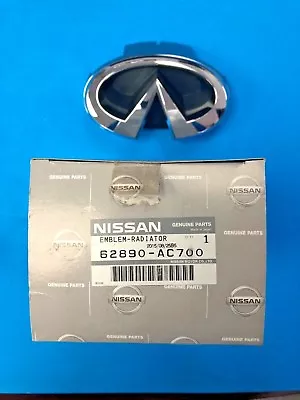 Genuine Infiniti 62890ac700 G35 (04-07) Emblem Front Infiniti Lo Go 62890-ac700 • $180.20