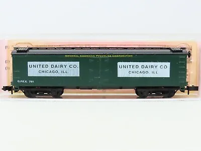 N Scale Roundhouse 8276 GPEX United Dairy Company 50' Express Reefer #791 • $19.95