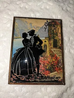 Vintage Reverse Painted Silhouette Convex Glass Courting Lovers Victorian 4.5  • $18.70