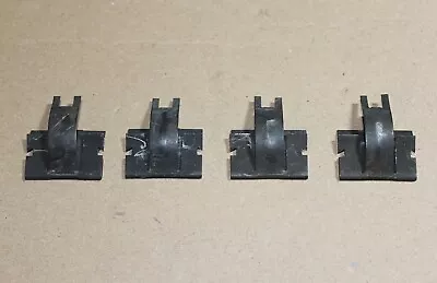 Genuine Mercedes-benz W126 C126 Instrument Cluster Mounting Clip 4pcs Dash Oem • $35