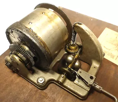 VICTOR VICTROLA VV-4-4 Part:   MOTORBOARD &  GOOD WORKING  MOTOR • $125