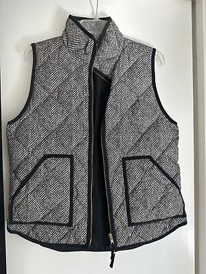 J Crew Puffer Vest Navy Patterned Sz Medium • $6.40