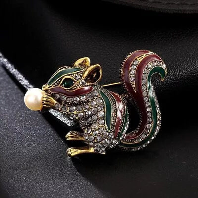Women Creative Pearl Brooch Corsage Animal Clothing Lapel Pins Jewelry Gift • $7.19