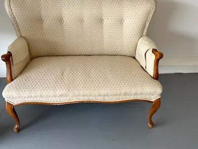 Vintage Love Seat / Settee-has Not Been Used For 10 Year -pre-owned-pick Up Only • $65