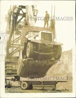 1936 Press Photo Miner Stands On Bucket Of Steam Shovel At Seelyville Coal Mine • $19.88