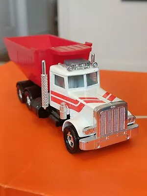 Matchbox Superkings K-105 Peterbilt Tipper Truck NOS Box Is Stained • £0.99