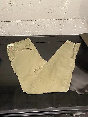 $4 • Buy Freestyle Revolution Olive Green Pants Size 1 Has Zipper Pockets And Zip Detail