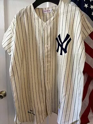 Yankees Roger Maris Jersey • $600