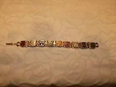 Vintage Fleur De Lis And French Coats Of Arms Bracelet Gold Tone Metal • $29.99