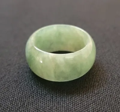 Vintage 31cts Jadeite Band Ring • $30