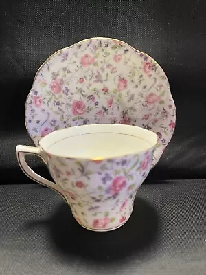 Vintage ROSINA Bone China Pink Purple Flower Chintz Tea Cup & Saucer Set 5040 • $12.99