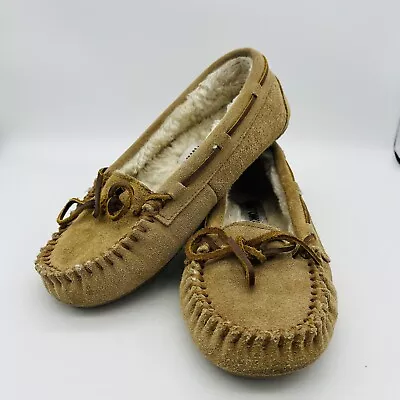 Minnetonka Moccasins Tan Suede Leather Faux Fur Lined Hard Sole 6 M Style 4052 • $16.99