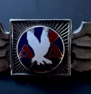 American Airlines Vintage Stewardess/Flight Attendant Wings. Left Facing Eagle • $175