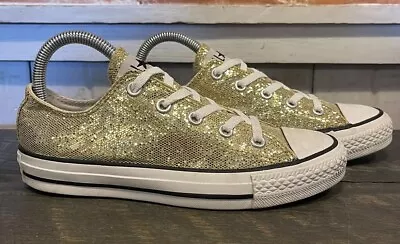 HTF Converse All Stars Gold Glitter Sneakers Low Top Women’s Size 6 (514253F) • $32.99