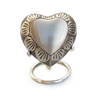 Pewter Leaf Band Heart Keepsake Urn With Stand • £34.99