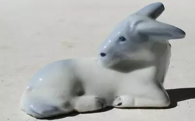 Donkey Mule Burro Figurine Ceramic White Blue Donkey Lying Down Figurine Japan - • $7.99