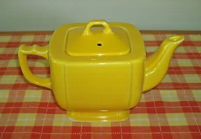 Vintage Homer Laughlin RIVIERA YELLOW TEAPOT Tea Pot W/ Lid Fiesta ~ • $119.99