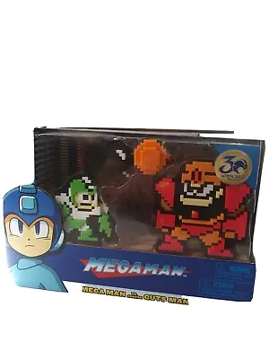 Megaman Classic 8-Bit Green White Mega Man Vs Guts Man Mini Figures New • $11