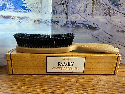 Vintage AVON FAMILY CLOTHES BRUSH Pet Hair Lint Remover NIB • $17.88