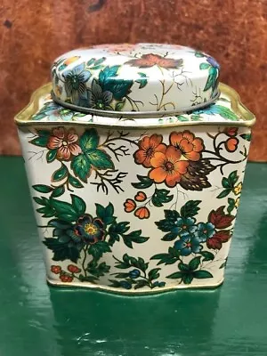 Vintage English Daher Tea Tin White Floral Gold Trimmed  • $6.95