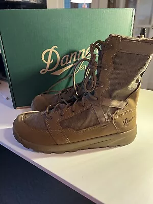 Danner Men's Resurgent 8  Hot Weather Military Boots [Coyote Brown Size 10.5 D] • $79.99