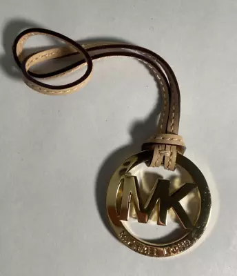 Michael Kors Large Hang Tag Key Fob Charm - Gold Tone Beige Leather Strap - New • $14.16