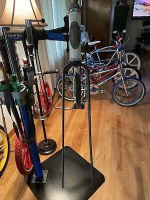 Vintage Schwinn 26” Straightbar Frame/fork • $300