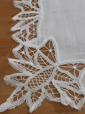Vgt White Fancy Belgium Lace Hankie Handkerchief • $5.25