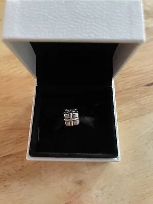 Genuine Pandora Silver Present Gift Box Christmas Birthday Bead Charm • £12
