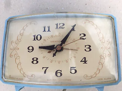 Vintage GE General Electric Alarm Clock Model 7322K Blue Second Hand RunsSmooth • $15
