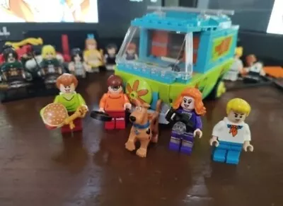 NEW LEGO COMPATIBLE Mystery Machine COMPLETE W/ Minifigs Scooby Doo  75902  • $100